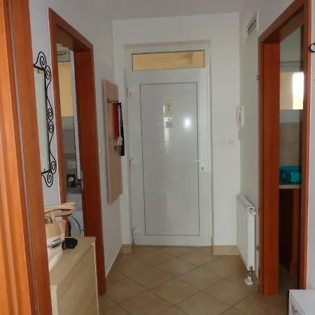 Club218 Bianka Apartment Siófok